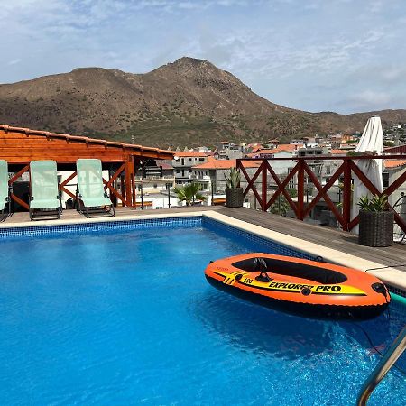 Residencial Santo Amaro Otel Tarrafal  Dış mekan fotoğraf