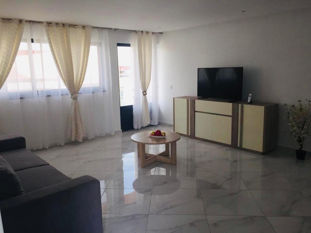 Residencial Santo Amaro Otel Tarrafal  Dış mekan fotoğraf